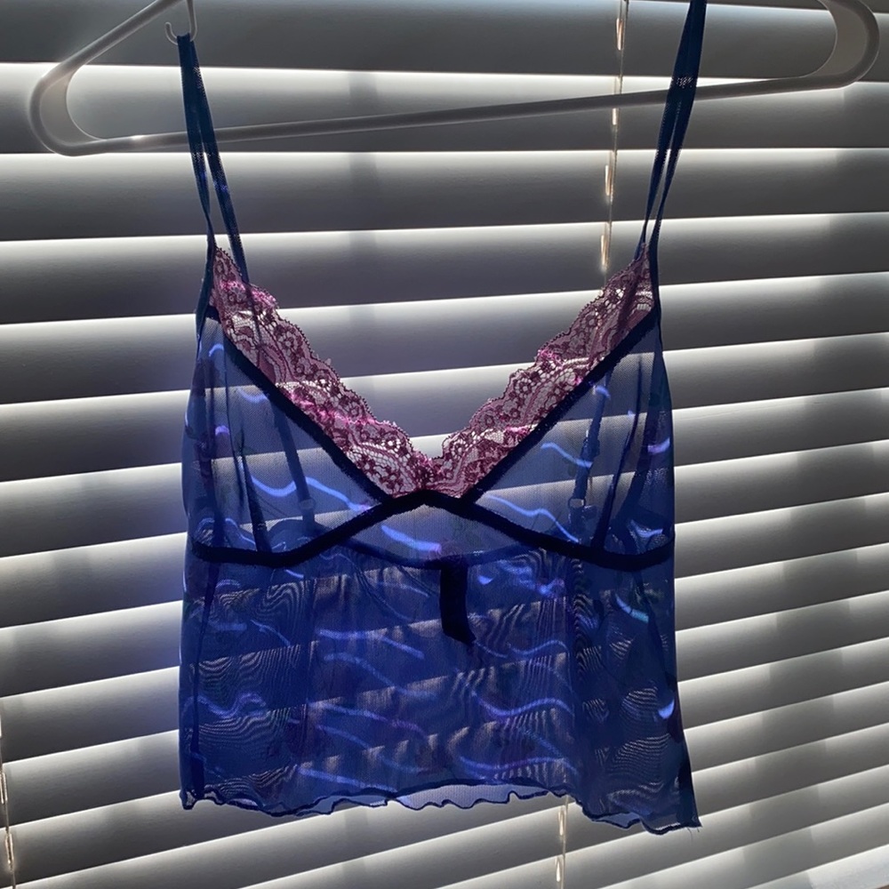 Yenika mesh top
